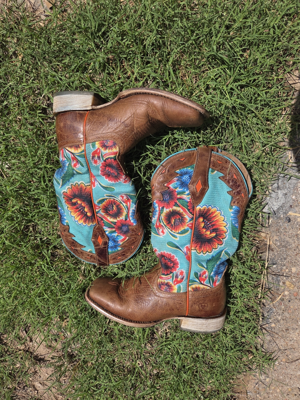 Ariat Brown Leather Wide Square Toe Boots with Turquoise Floral Shaft - Picture 2 of 14